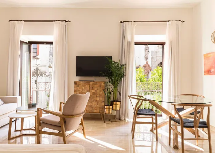 Puerta Catedral Apartments